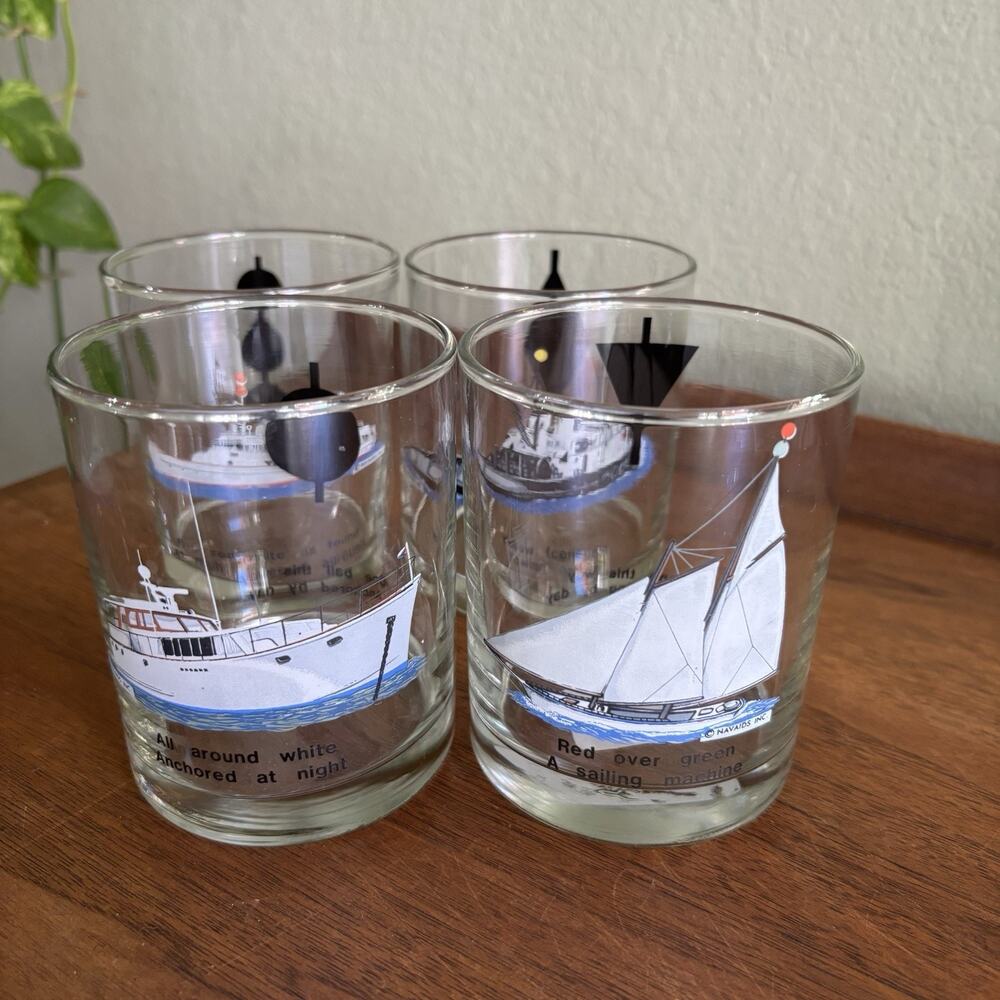 Vintage Set of 4 Federal Glass Sailboat Schooner Lowball Tumblers Nautical Yatch